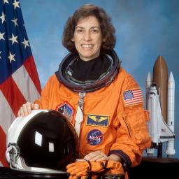 Ellen Ochoa