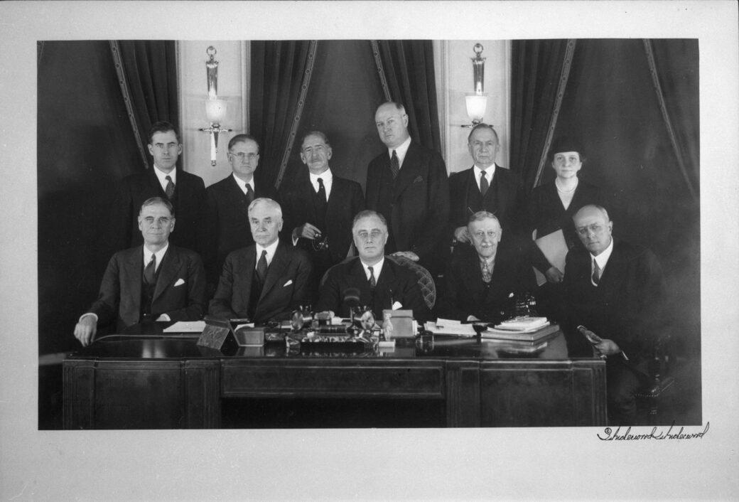 ​ Black & White photo of Roosevelt's Cabinet